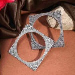 Jewels Maze - Oxidized Square Shape Antique 2-Piece Kada Kangan Bangles Bracelet - 2.5''